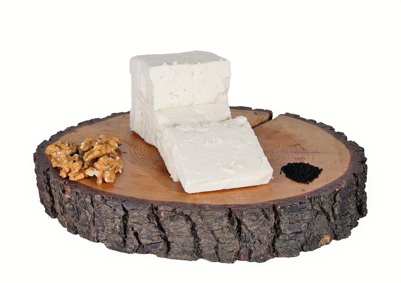 TAM YAĞLI OLGUNLAŞTIRILMIŞ EZİNE PEYNİR  (İnek)